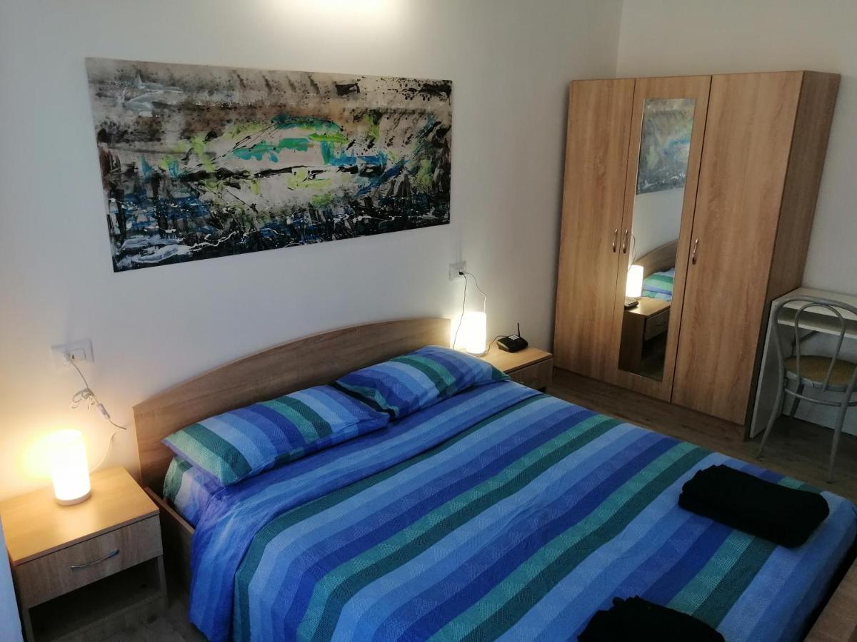 Albergo Blue Fish 아비솔라 수페리오레 외부 사진